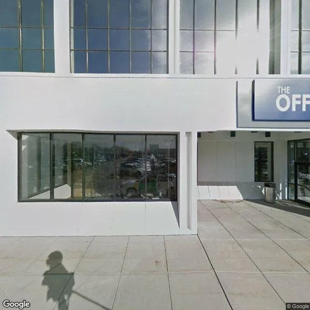 2600 N Mayfair Rd, Wauwatosa, Wisconsin 53226-1309