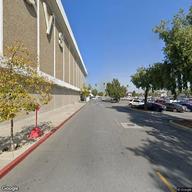 2601 Ming Ave, Bakersfield, California 93304-4147