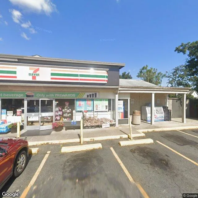 2715 Union Blvd, Islip, New York 11751