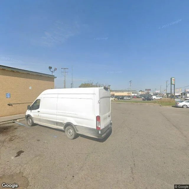 28991 Groesbeck Hwy, Roseville, Michigan 48066