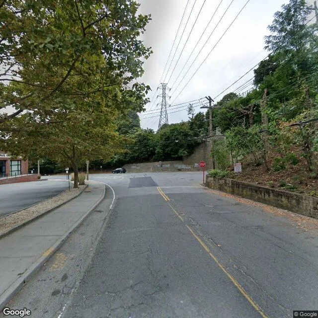 3 Railroad Ave, Roslyn, New York 11576