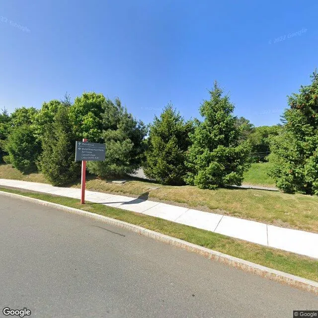 300-340 Market St, Lynnfield, Massachusetts 01940-4029