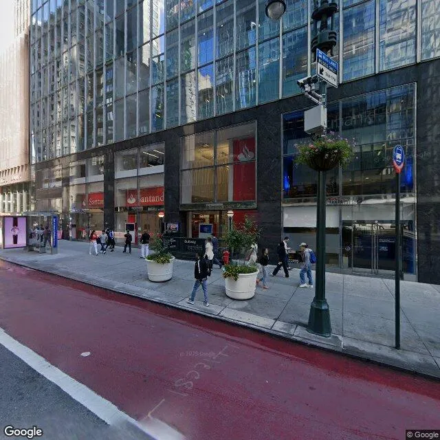 300 Madison Ave, New York, New York 10017-6232