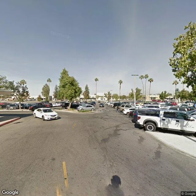 3001 Ming Ave, Bakersfield, California 93304-4196