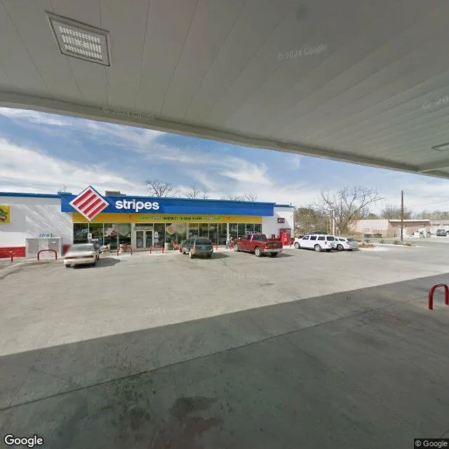 312 W Main St, Uvalde, Texas 78801