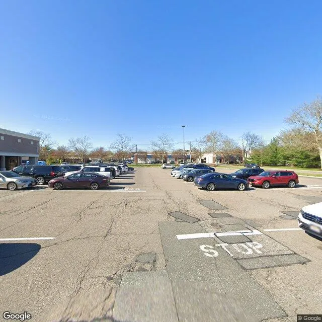 38 Indian Head Rd, Kings Park, New York 11754