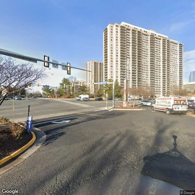 3827 S George Mason Dr, Falls Church, Virginia 22041