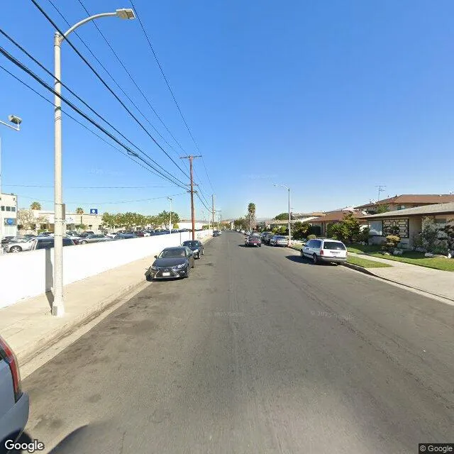 3852 S Bronson Ave, Los Angeles, California 90018-1939