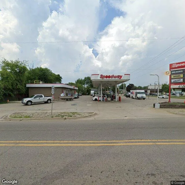 4 Ash St W, Three Oaks, Michigan 49128