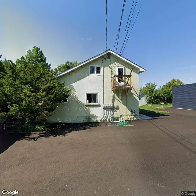 404 The Queensway S, Georgina, Ontario L4P 2C5