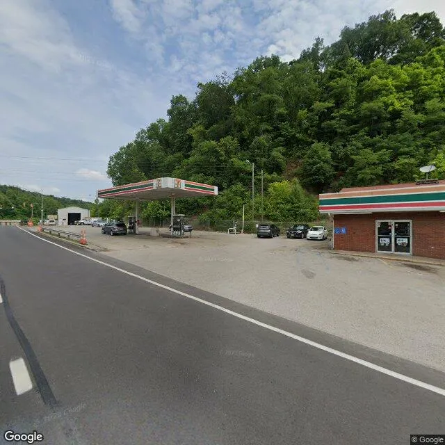 4050 Washington St, Charleston, West Virginia 25313