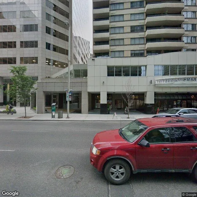 425 1st St SW, Calgary, Alberta T2P 4K3