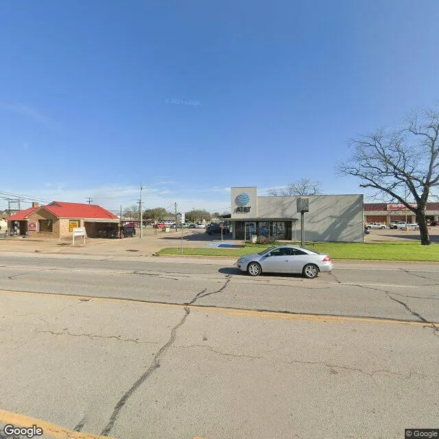 426 E Austin St, Giddings, Texas 78942