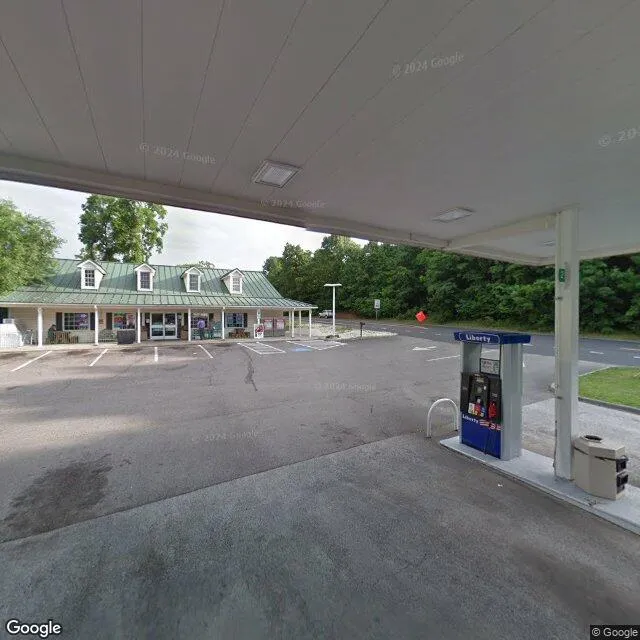 5002 Plantation Rd, Roanoke, Virginia 24019