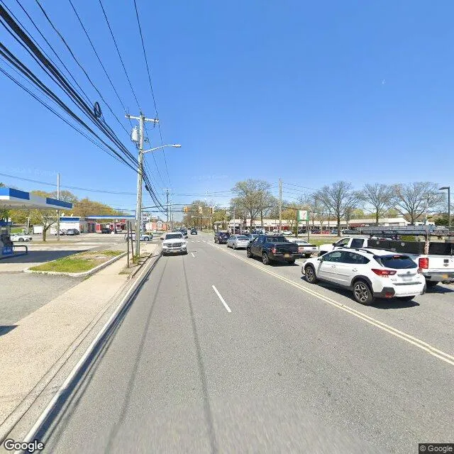 501 Larkfield Rd, East Northport, New York 11731