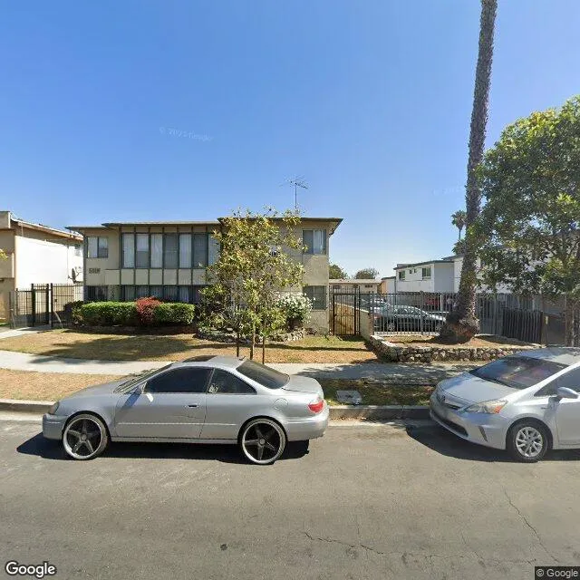 5019 August St, Los Angeles, California 90008