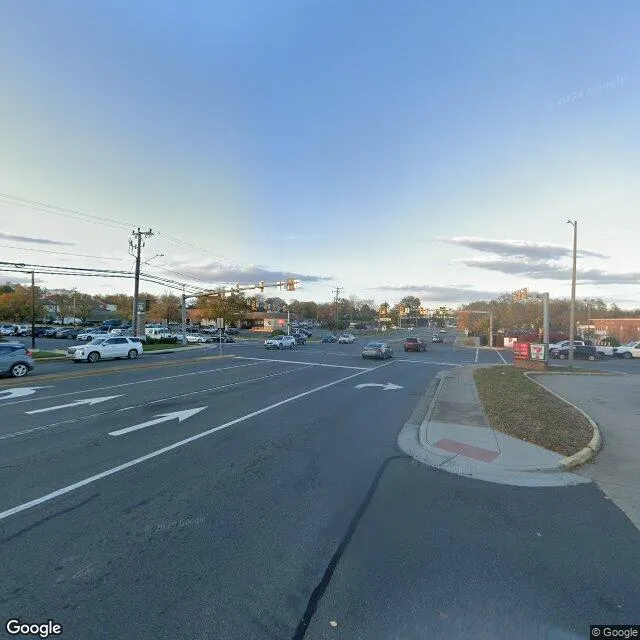 502 S King St, Leesburg, Virginia 20175