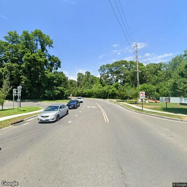 512 Gibbs Pond Rd, Nesconset, New York 11767