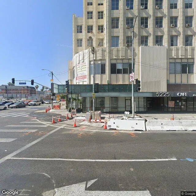 5200 Wilshire Blvd, Los Angeles, California 90036