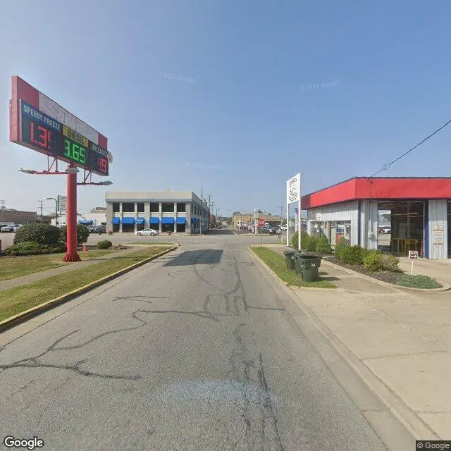 53 E Brdway St, Shelbyville, Indiana 46176