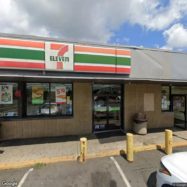 555 E 1st Ave, Roselle, New Jersey 07203