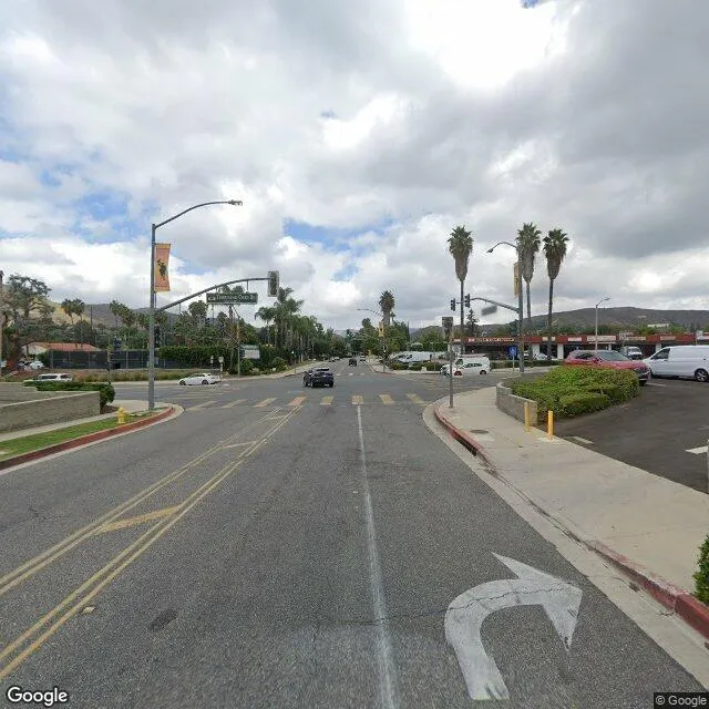 5683 N Lake Lindero, Agoura Hills, California 91301