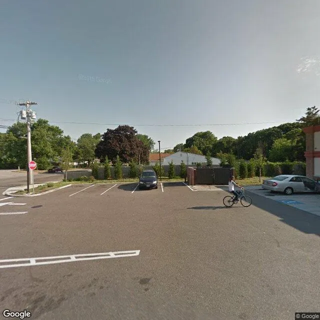 59 E Bay Shore Rd, Bay Shore, New York 11706