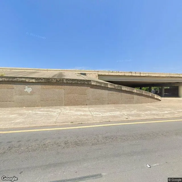 6012 East Fwy, Baytown, Texas 77521