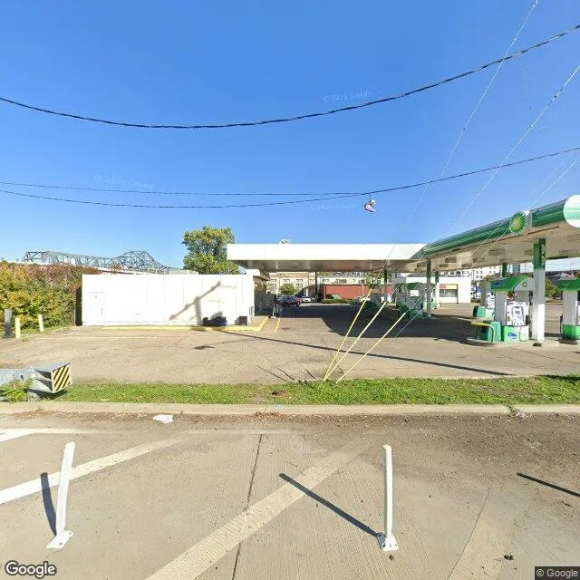 613 W 4th St, Covington, Kentucky 41011