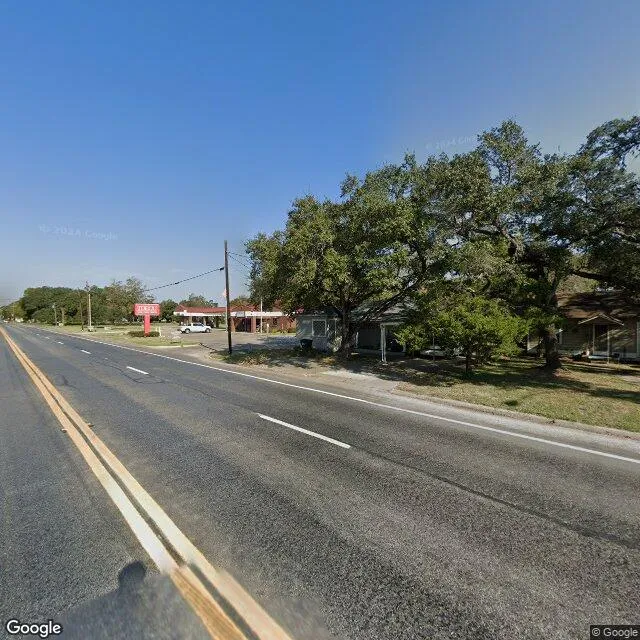 629 S Wells St, Edna, Texas 77957