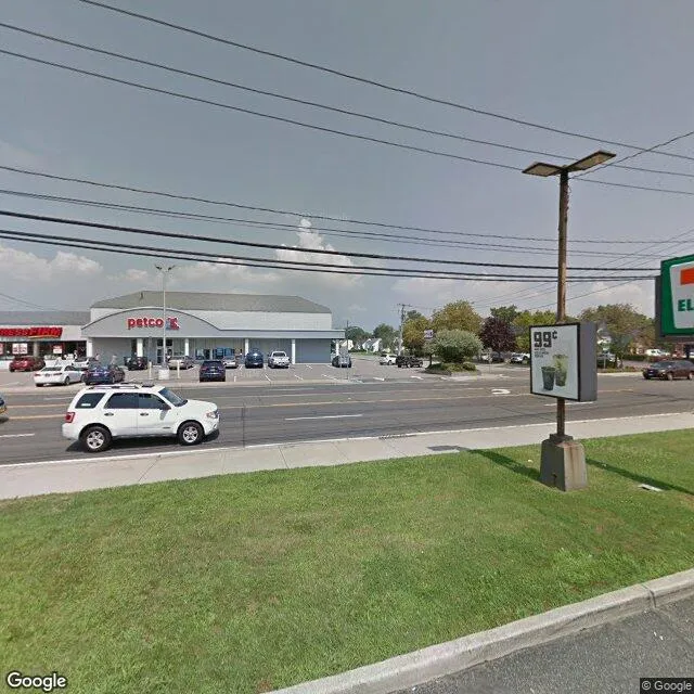 660 Montauk Hwy, West Babylon, New York 11704