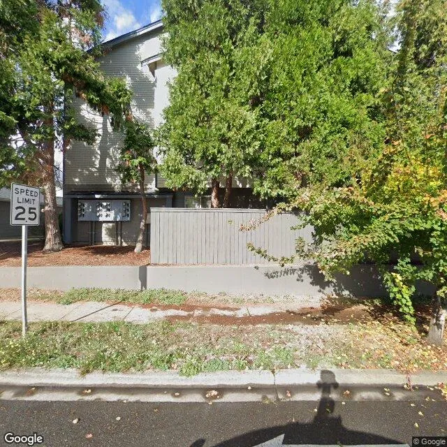 6735 NE 42nd St, Vancouver, Washington 98661