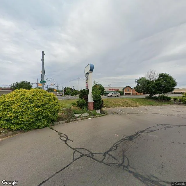 689 E Ridge Rd, Rochester, New York 14621