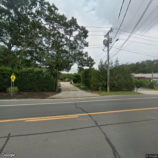 721 Flanders Rd, Riverhead, New York 11901