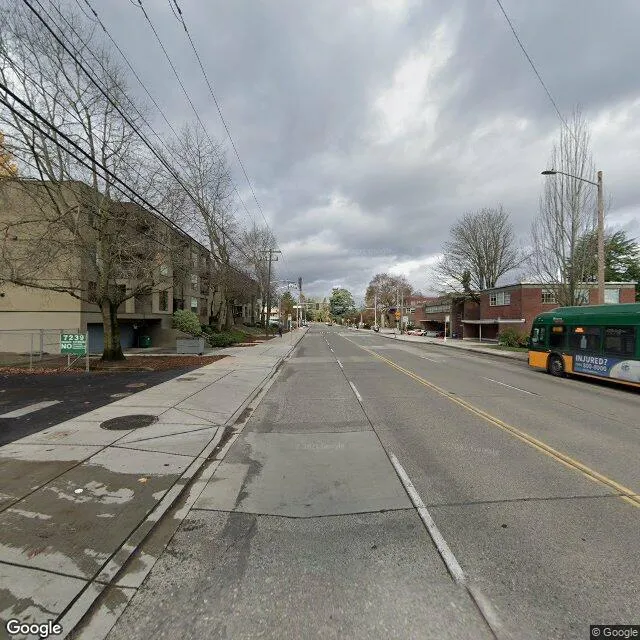 7215 Sandpoint Way NE, Seattle, Washington 98115