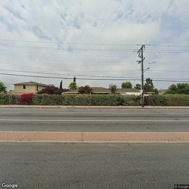 722 W Alondra Blvd, Compton, California 90220-4455