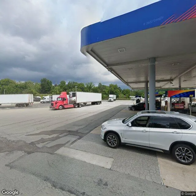 734 New Stanton Plaza Rd, Hunker, Pennsylvania 15639