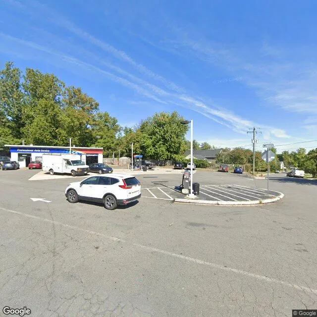 7451 Patterson Rd, Falls Church, Virginia 22043