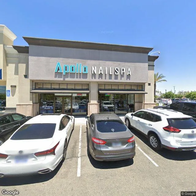 7622 N Blackstone Ave, Fresno, California 93720-4300