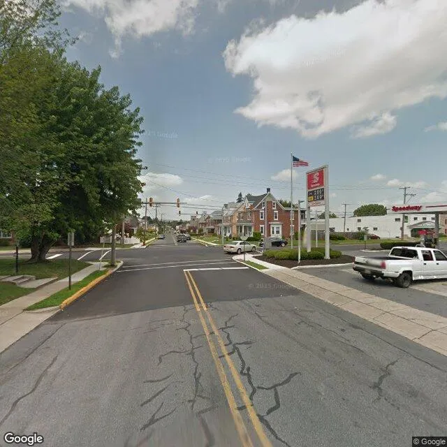 8 E Weis St, Topton, Pennsylvania 19562