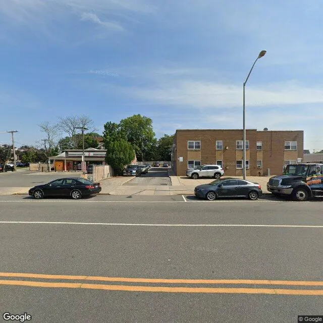 80 Brooklyn Ave, Freeport, New York 11520