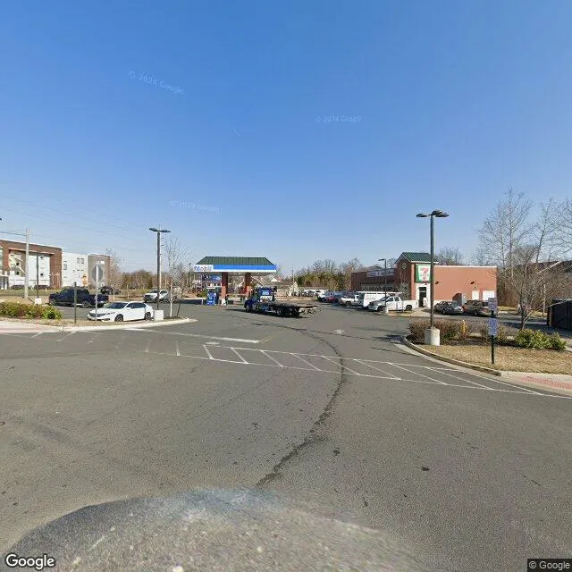 8200 Falls Grove Dr, Manassas, Virginia 20111