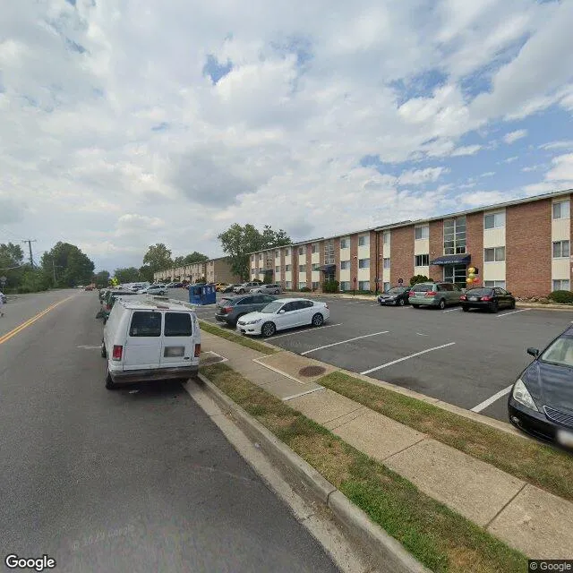 8226 Russell Rd, Alexandria, Virginia 22309