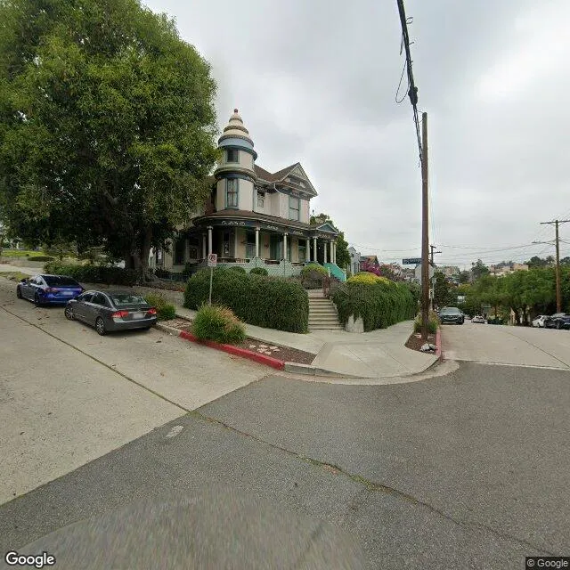 831 Kensington Rd, Los Angeles, California 90026