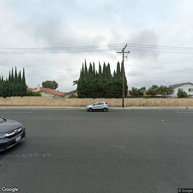8400 Edinger Ave, Huntington Beach, California 92647