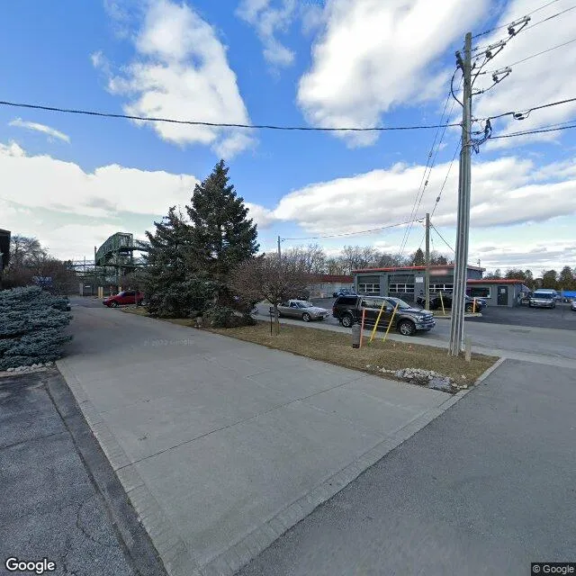 864 Drury Ln, Burlington, Ontario L7R 2E4