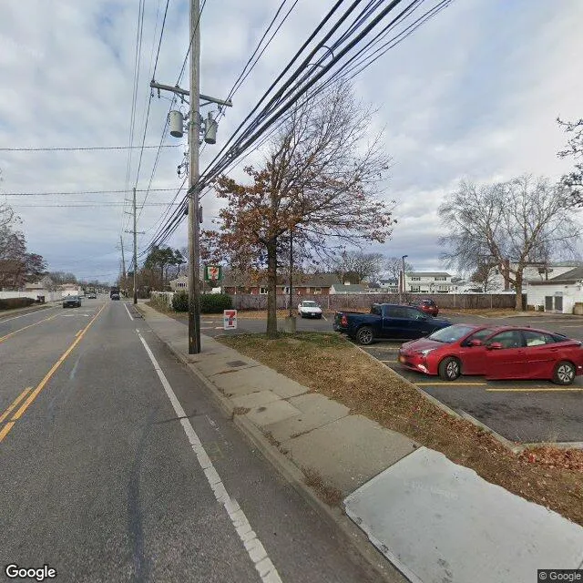 901 Little East Neck Rd, West Babylon, New York 11704