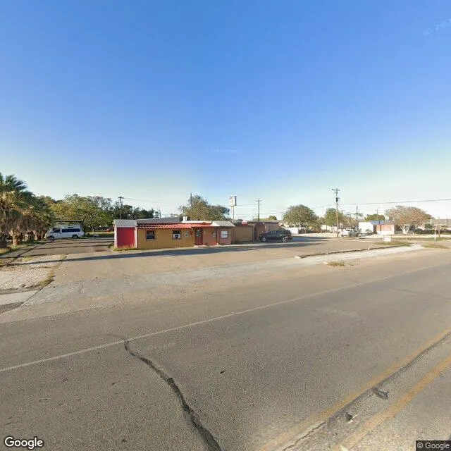 905 W Main St, Edna, Texas 77957