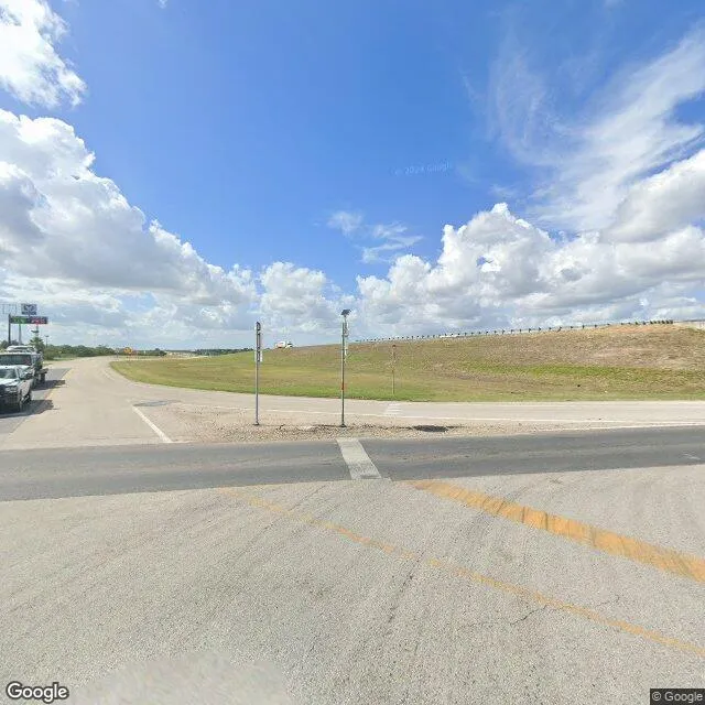923 I-37, George West, Texas 78022