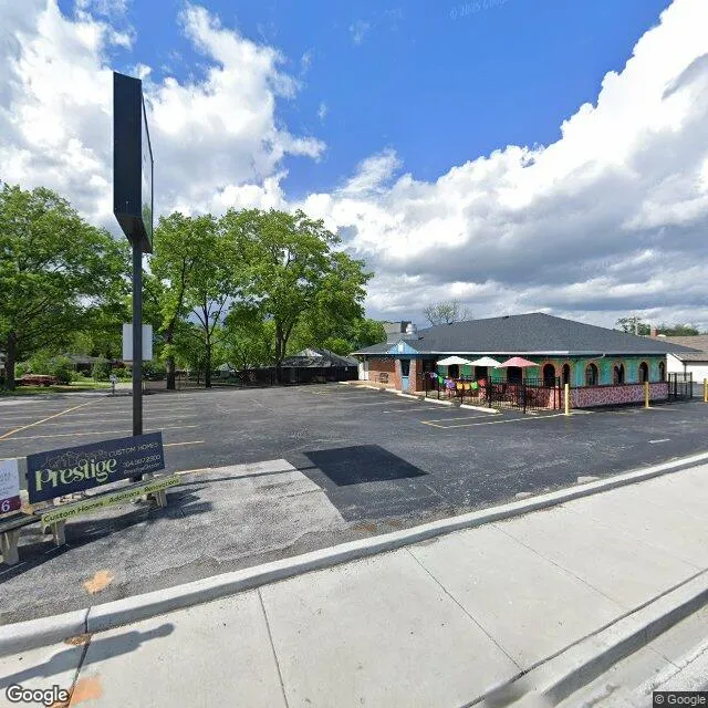 9866 Manchester, Rock Hill, Missouri 63119